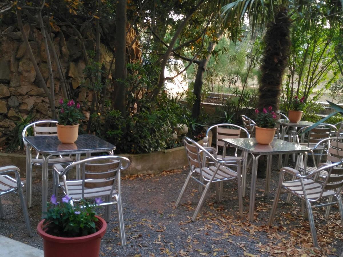 Alberg Solidanca Hostel Palafrugell Bagian luar foto