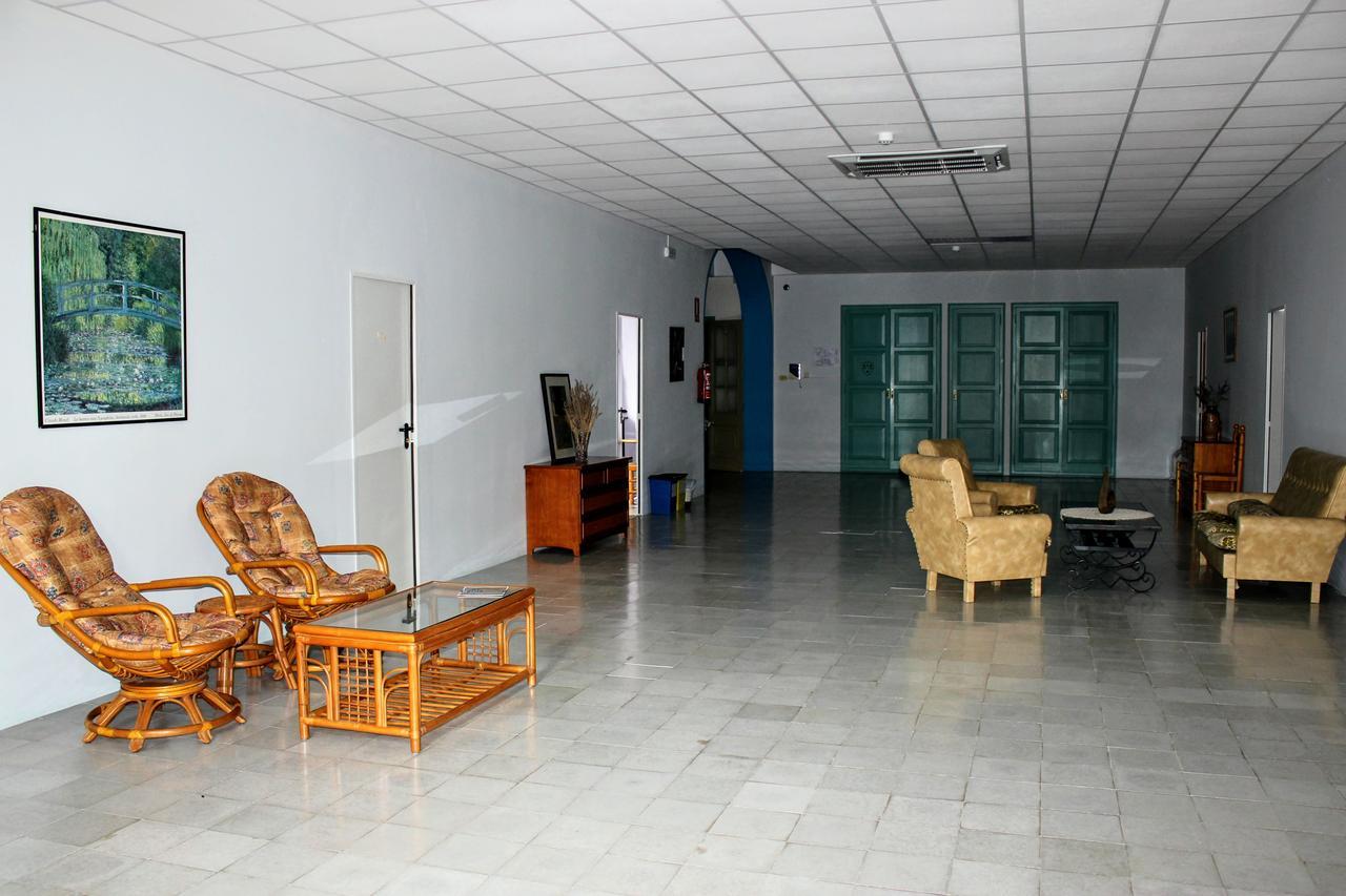 Alberg Solidanca Hostel Palafrugell Bagian luar foto